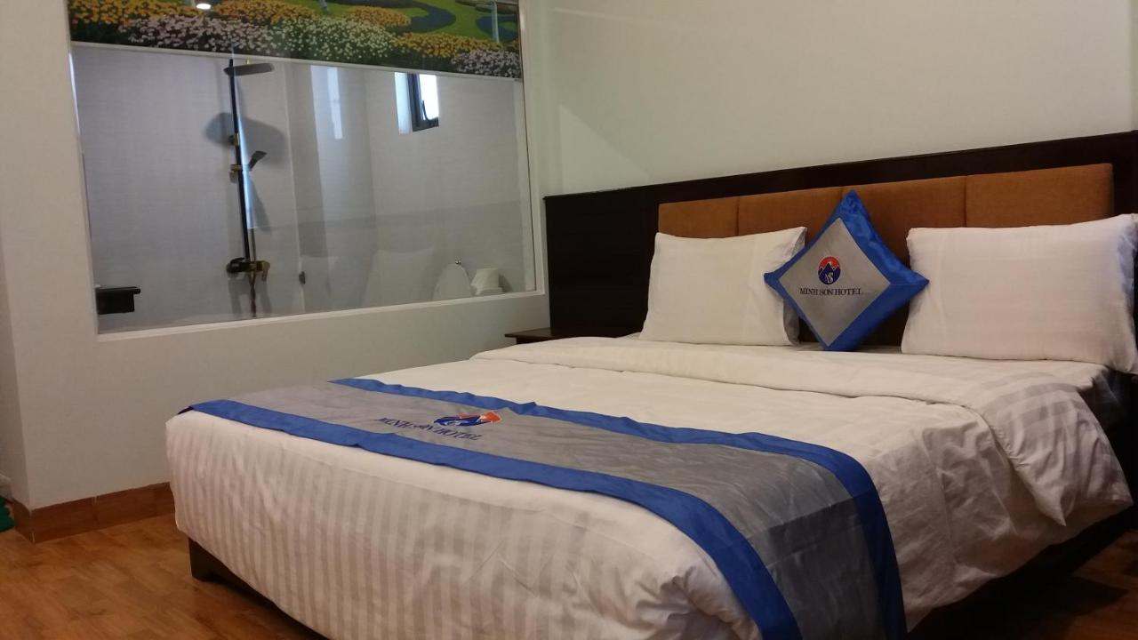 Minh Son Hotel Ta Lan Than Extérieur photo
